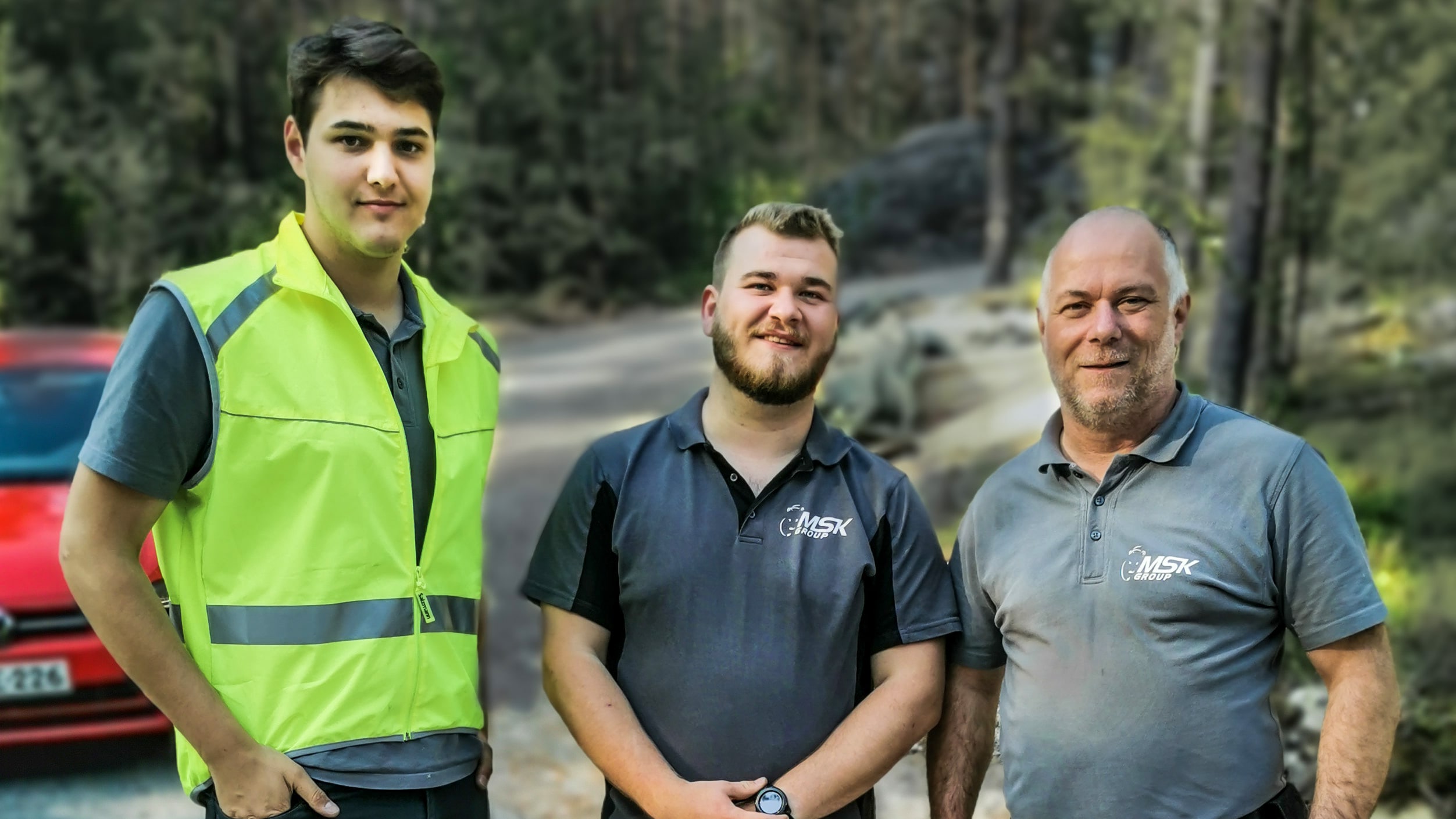 f.l. Julian Lehmann, Jonas Benz u. Bertin Metzger Montageteam in Finnland